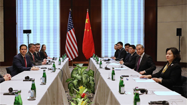 王毅會見美國國務卿魯比奧