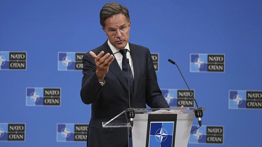 曾公開稱特朗普為「Daddy」 遭嘲諷 北約秘書長呂特辯稱自己英語不夠好