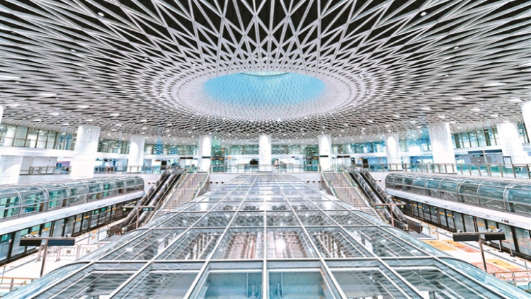 《驚蟄無聲》正在熱映 崗廈北地鐵站又火了