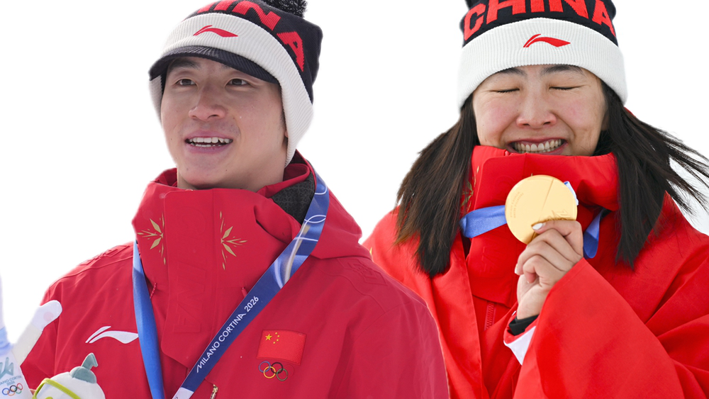 有片｜冬奧首對冠軍夫妻 王心迪徐夢桃完美表現雙雙奪金