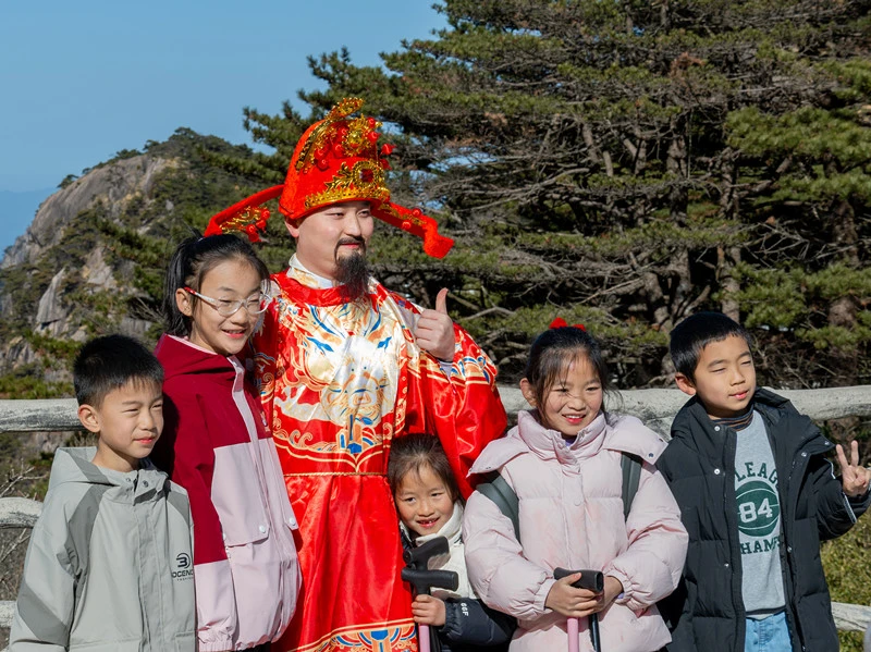 【就在徽州過大年】黃山風景區：親子游熱火