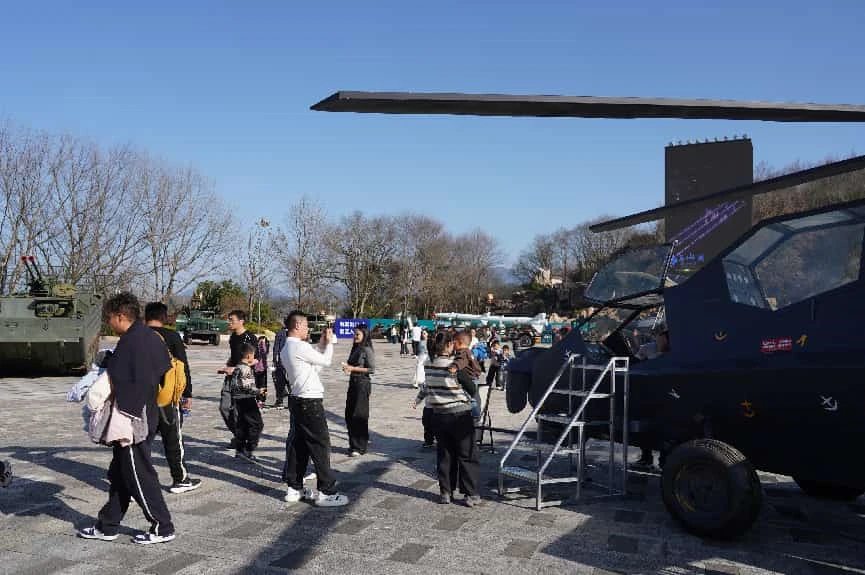 【就在徽州過大年】黃山花山世界主題園區：假日裡親子共探大國重器 