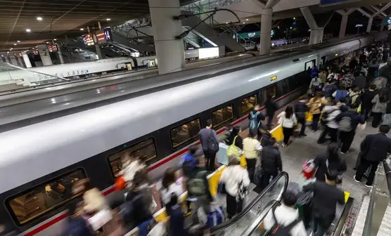 春節假期中國鐵路累計發送旅客1.21億人次