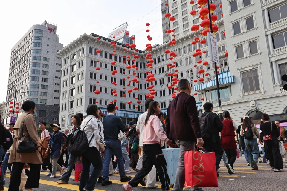 春節黃金周訪港旅客按年增14% 酒店入住率普遍達90%