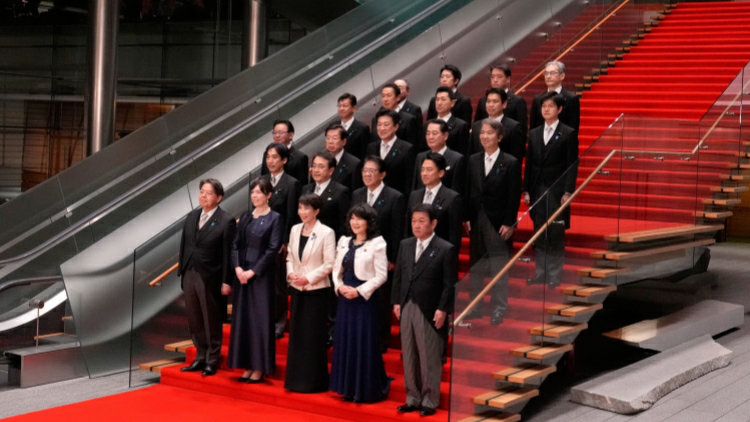 高市向當選自民黨議員送禮引爭議