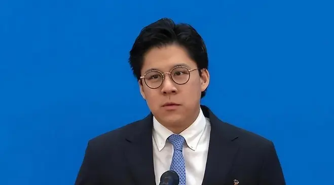 財政預算案｜霍啟剛回應今屆財政預算案：務實有為