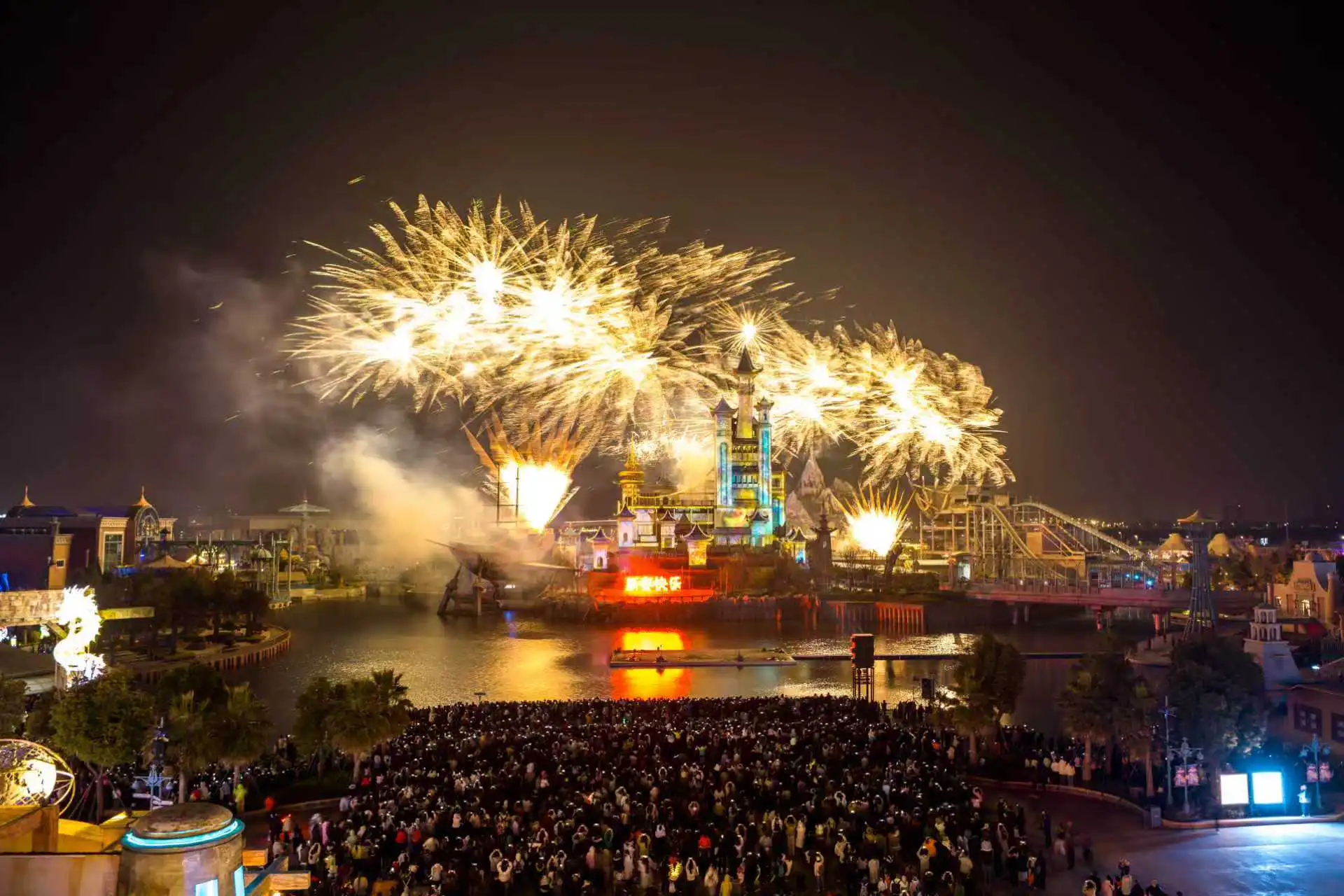 接待人次激增169%!襄陽華僑城奇幻度假區精彩不停歇