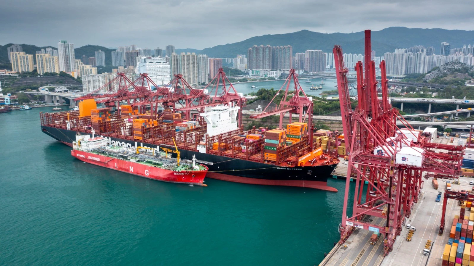 中電源動支持《財政預算案》 推動綠色航運和電動車發展 加快香港邁向低碳轉型