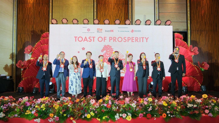 駐新加坡經貿辦舉辦晚宴與菲律賓各界同慶馬年新春並推廣香港