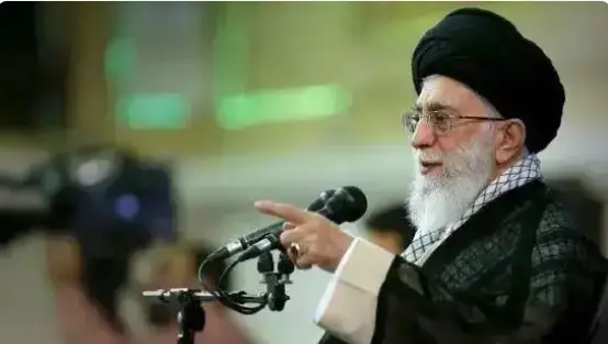 哈梅內伊身亡 伊朗宣布40天全國哀悼 