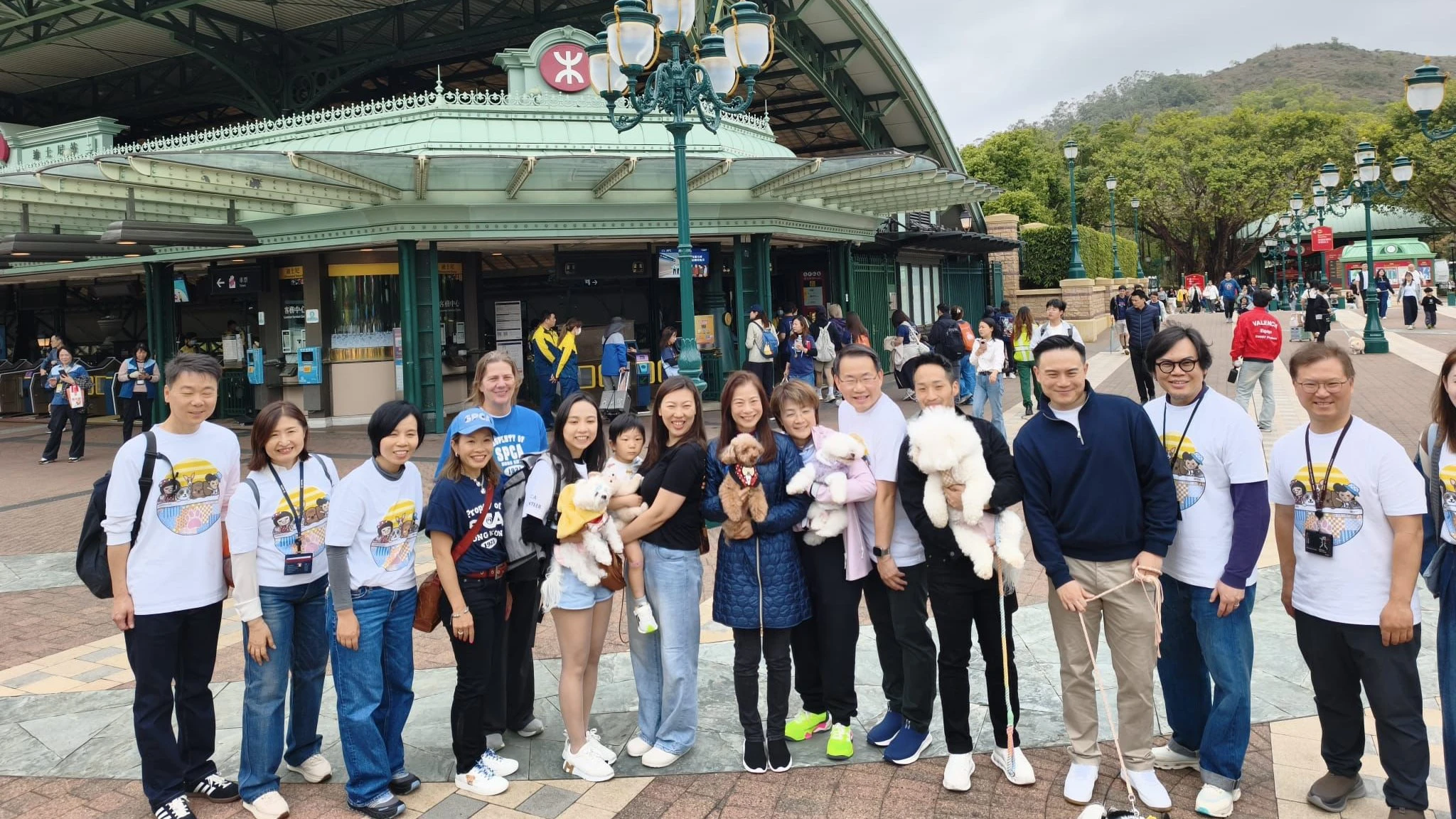 港鐵舉行一日狗狗同行活動 林琳支持便利人寵同行 打造動物友善社會 