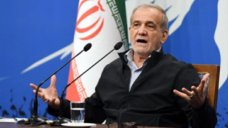 伊朗總統就最高領袖遇襲身亡發表聲明 稱將追究相關責任