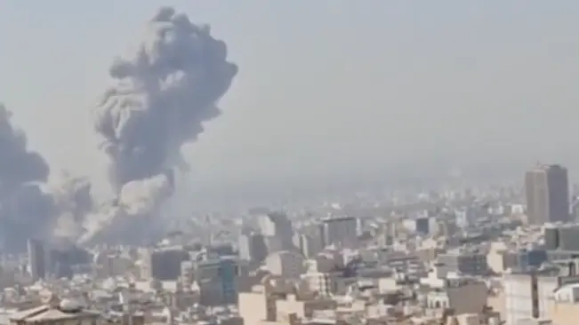 美以軍事行動引發伊朗「最猛烈」回擊 中東危局40小時一文速覽