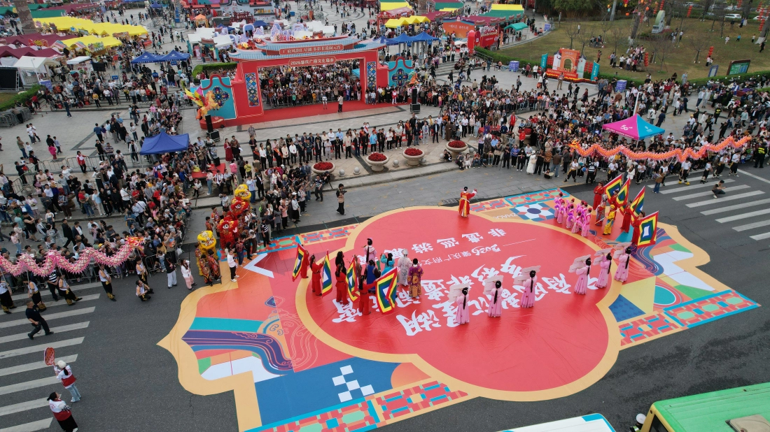 2026肇慶廣府文化廟會非遺巡遊展演拉開帷幕