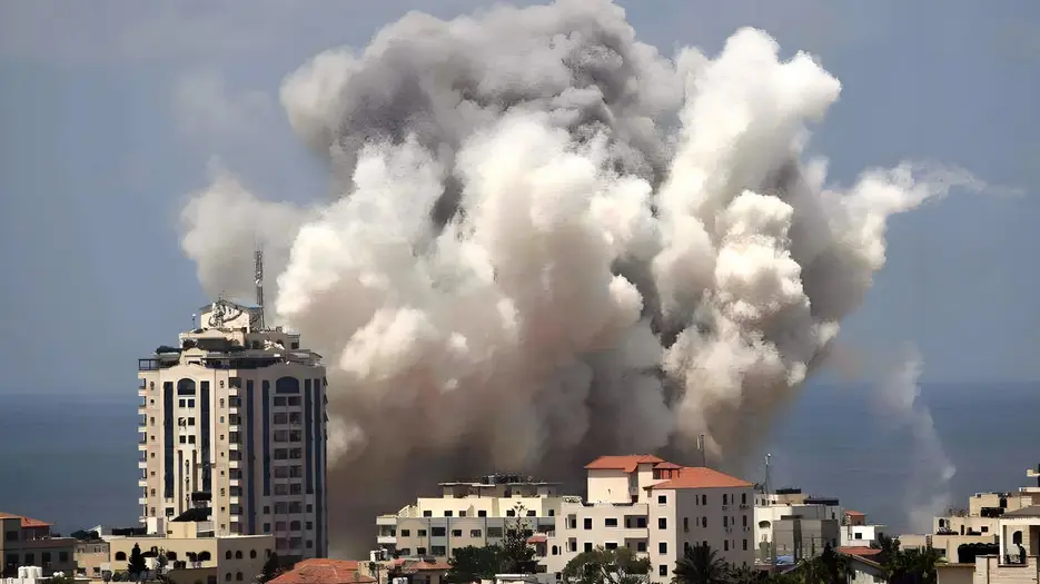 現場直擊｜巨大爆炸聲在中東多國響起