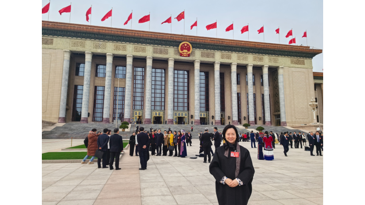 港區人大代表文頴怡赴兩會 提五項建議對接「十五五」