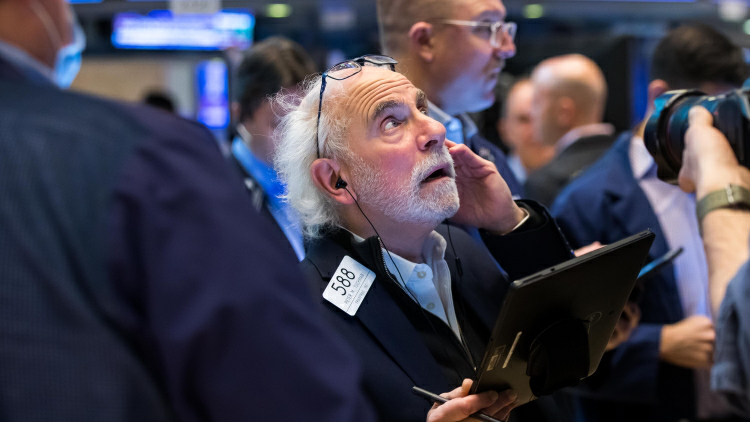 美伊戰火升溫 美股道指早段急瀉逾1100點