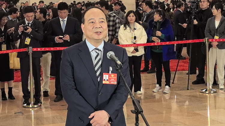 曾毓群委員：會把中國的產品賣到全世界