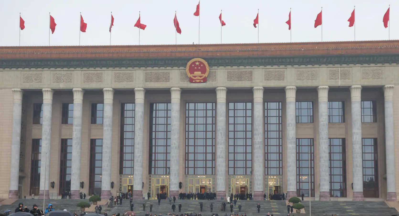 全國政協委員何杰：建議立法盤活「無主金融資產」