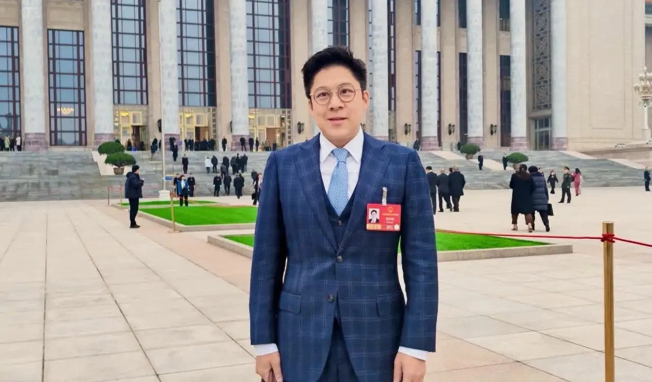 全國兩會｜霍啟剛：建議設立春節聯歡晚會香港分會場