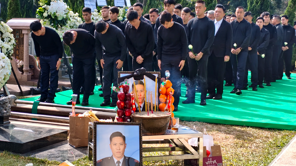 宏福苑大火 | 政府向殉職消防員何偉豪家屬發放經濟援助金615萬元