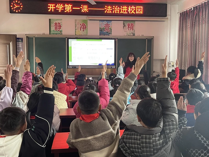 皖黟縣西遞鎮：法治春風進校園 「開學第一課」護成長