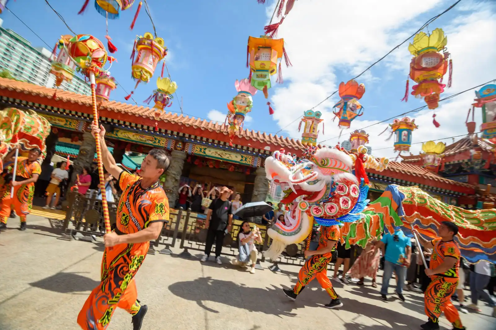 黃大仙明辦龍獅喜舞賀新歲