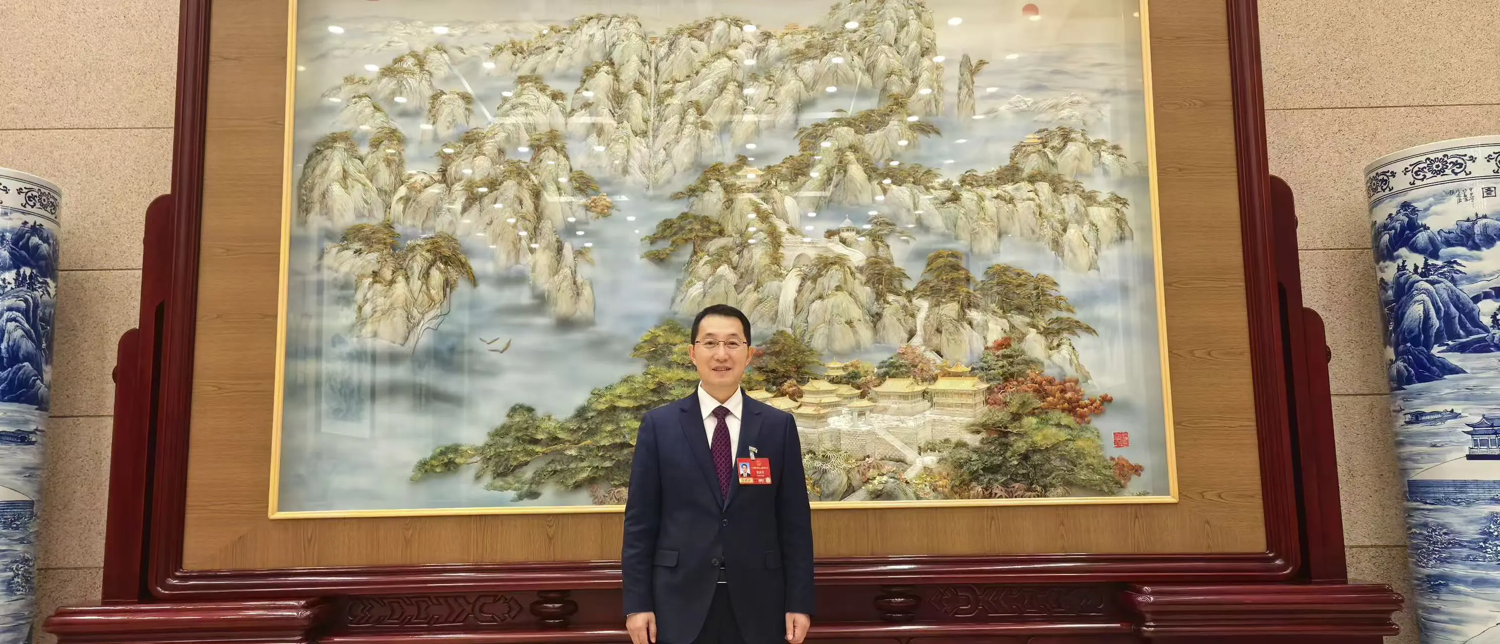 【全國兩會】吳慶文代表：打造「人工智能+」城市 蘇州冀與香港深化合作