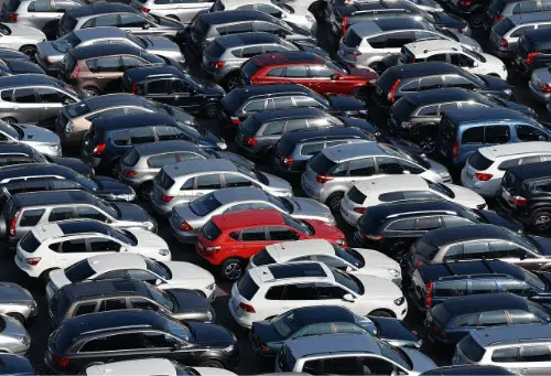 易鑫淨利潤近12億人民幣 按年增48%