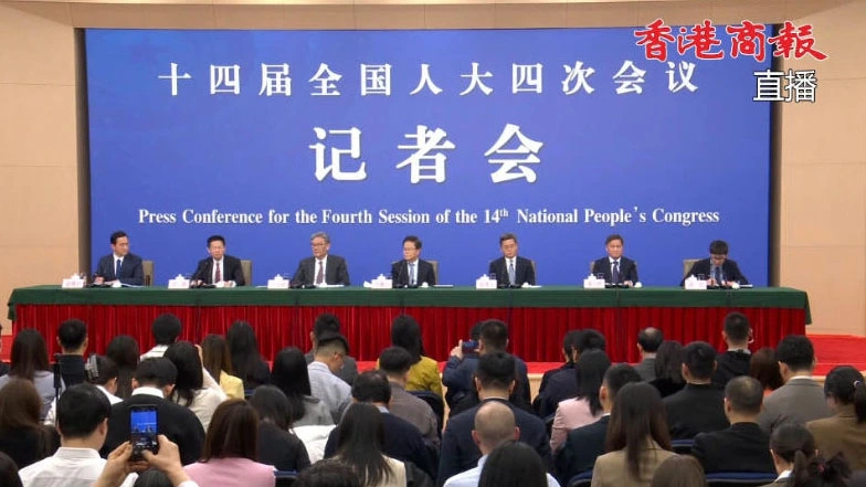 全國兩會 | 證監會主席：A股總市值超110萬億元