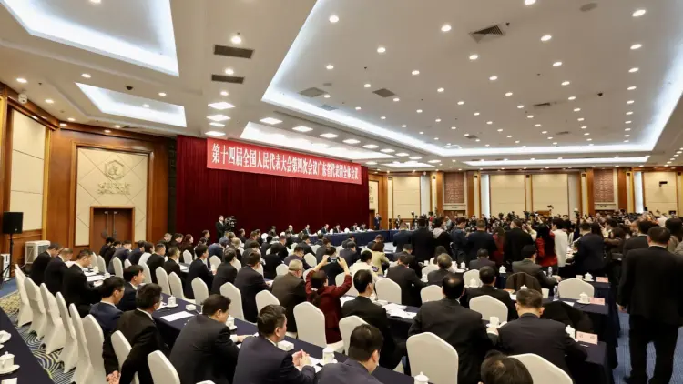 全國兩會 | 廣東代表團開放日議高質量發展 以APEC會議為契機深化開放創新合作