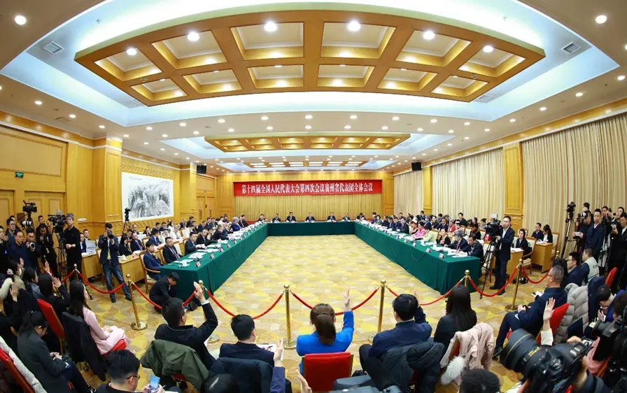 全國兩會｜「數智」產業+文旅IP「一馬當先」 貴州代表團舉行開放團組活動