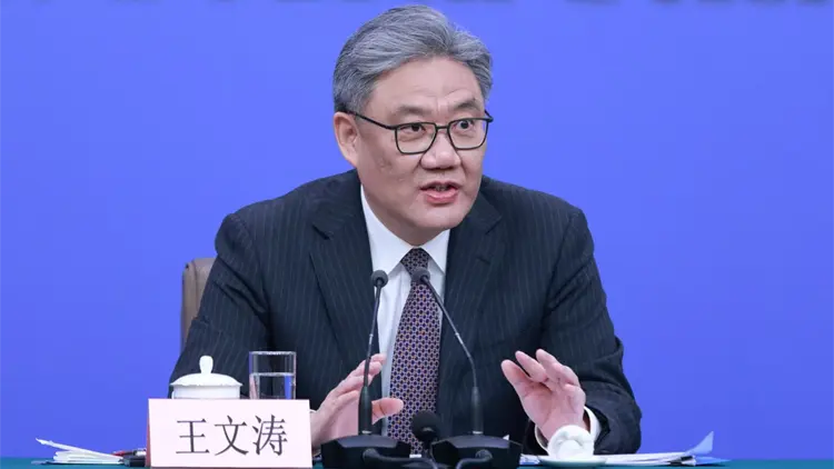 全國兩會｜以對外投資為橋 打造「中國服務」國際品牌