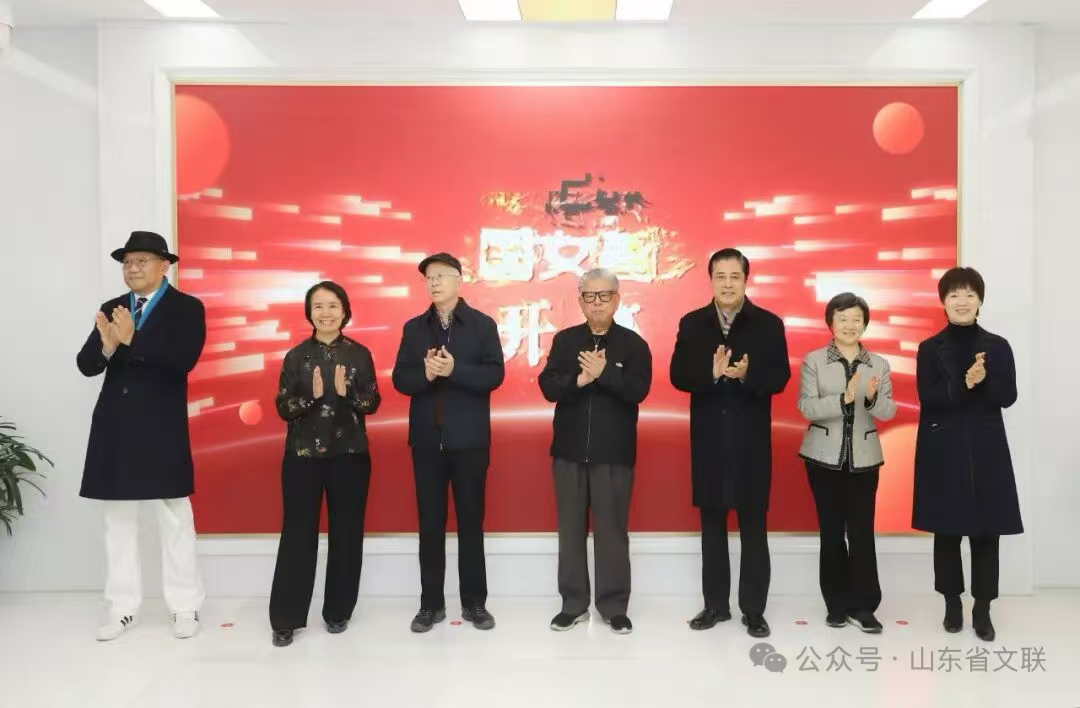 有片｜「多彩·2026」第十屆全國女畫家作品展啟幕 女性藝術力量賦能文化產業發展