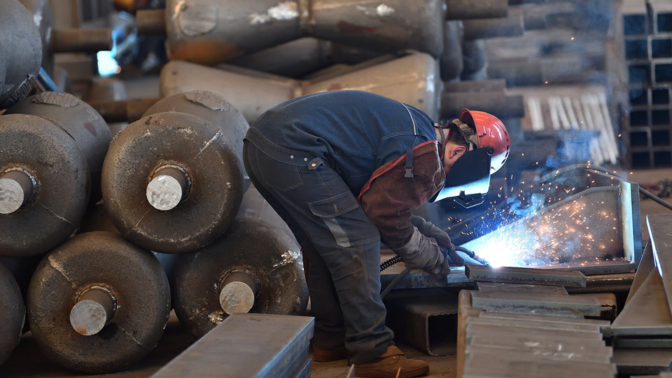 2月內地PPI同比跌0.9% 連續3個月降幅收窄