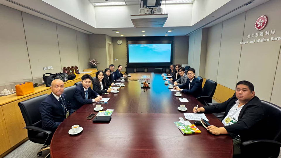 港雋動力青年協會與勞福局副局長何啟明會面交流 聚焦青年發展