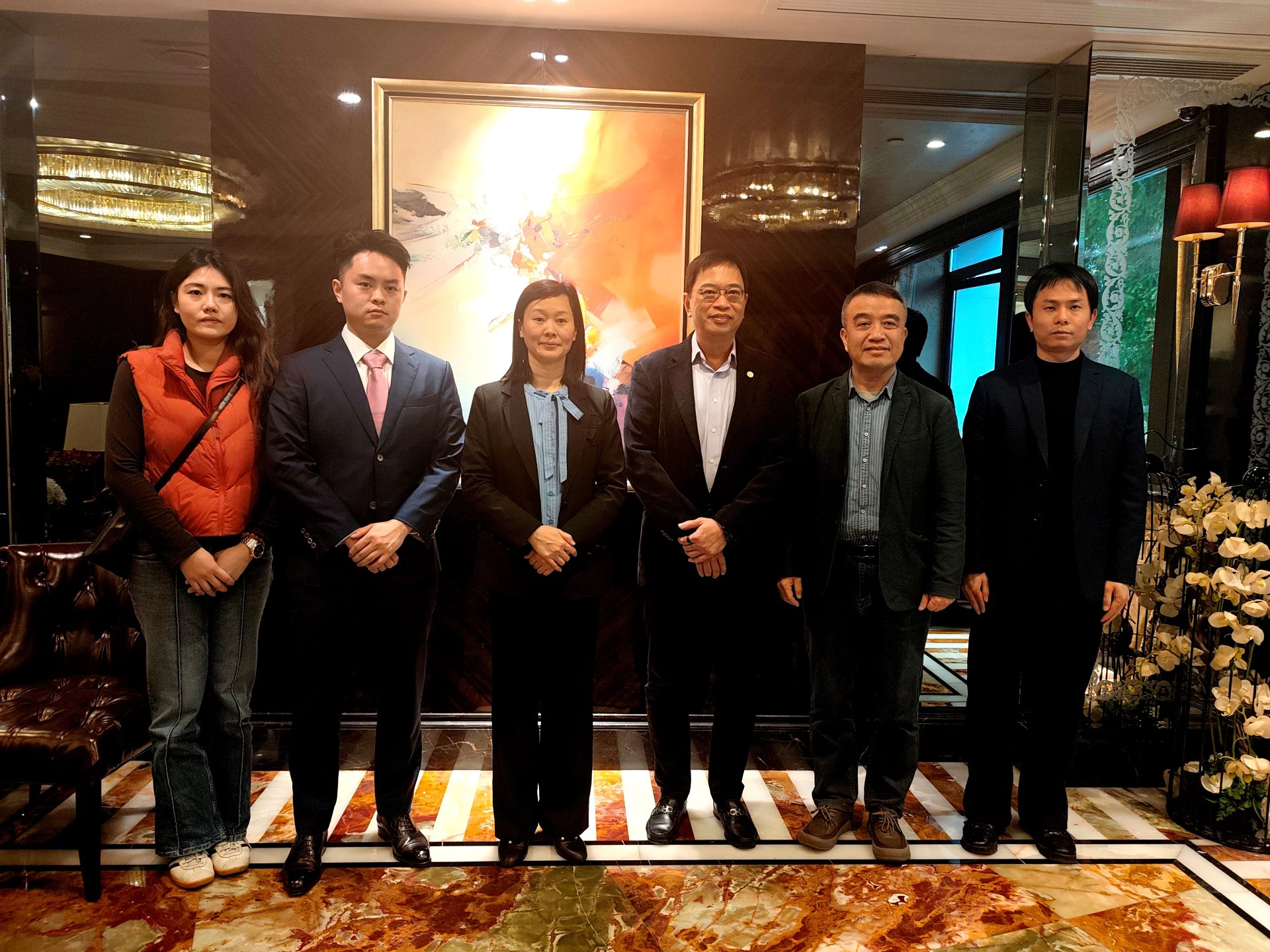 柳州攜「AI+」新名片赴邕 與港澳同胞聯誼會共話合作