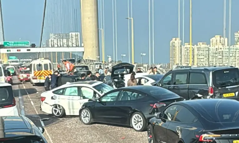 運輸署：青馬大橋往機場方向快線現已解封