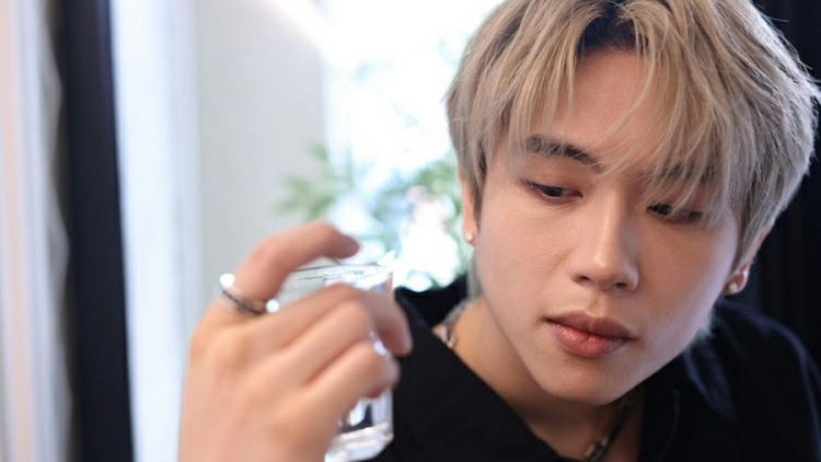 藝人黃峻熙認威脅發布前女友私密照迫復合 押3·26候判須還押 