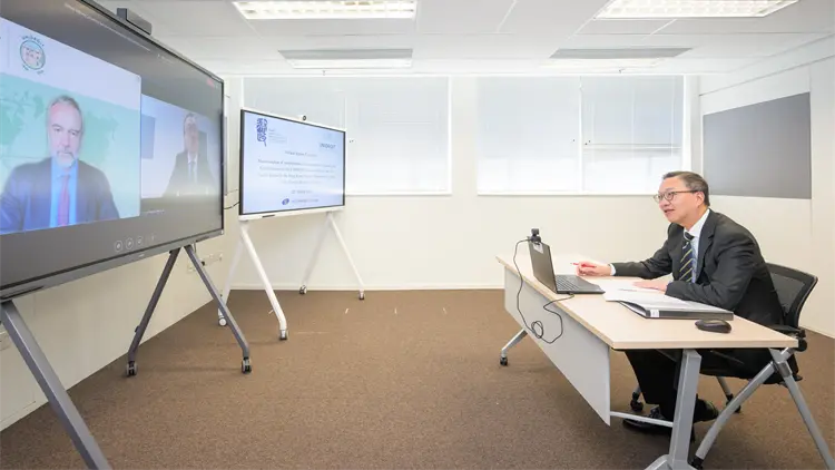 香港特區政府與國際統一私法協會簽署關於在港設立私法協會亞太地區聯絡辦公室行政安排備忘錄