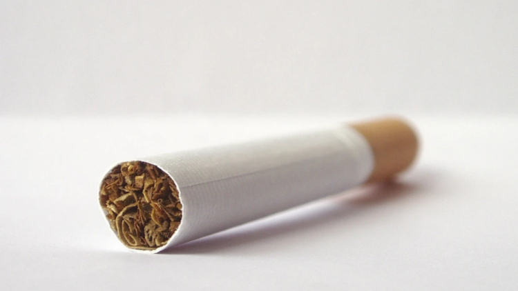 明年落實傳統煙統一包裝和完稅標籤制度