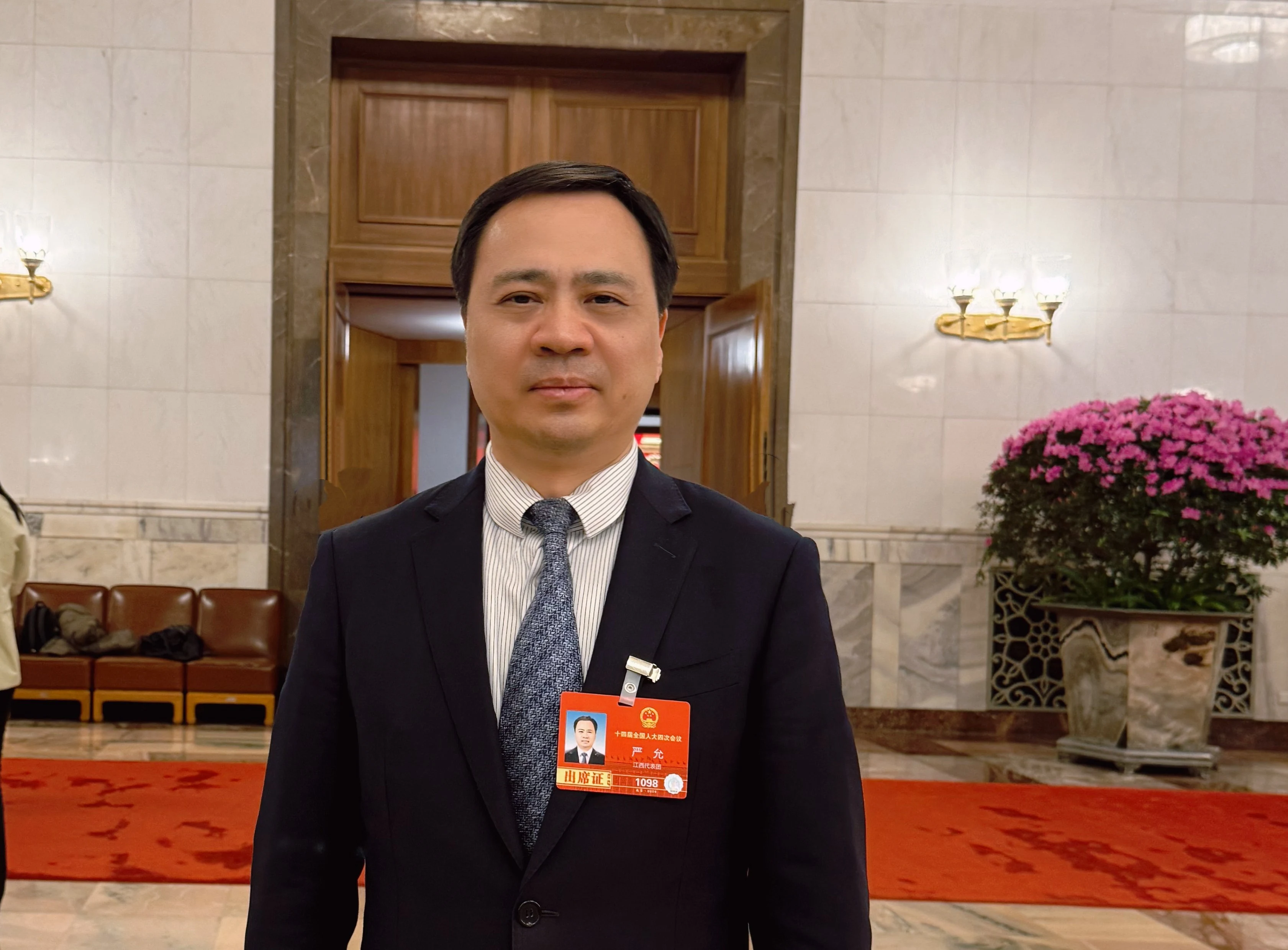 【全國兩會·高端訪談】嚴允代表：讓宜春成為大灣區「周末度假首選地」