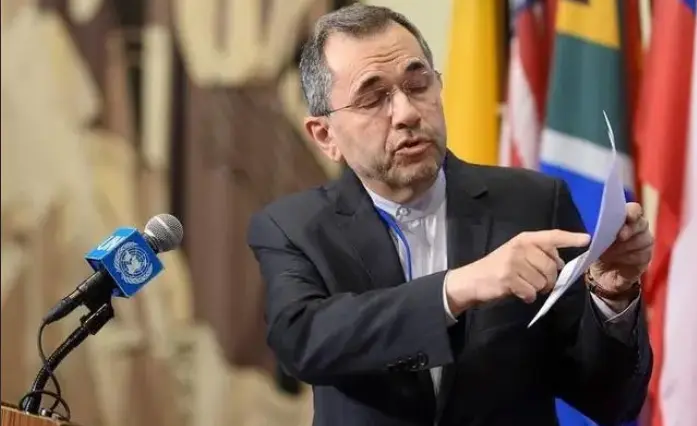 伊朗副外長：允許部分國家船隻通過霍爾木茲海峽 