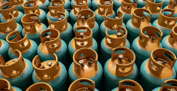 尼泊爾液化氣持續短缺 尼石油公司實行「半罐供氣」