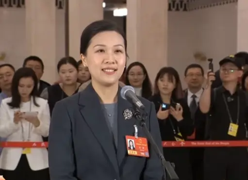 全國兩會丨呂妍：海南的美，一半在碧海藍天，一半在熱帶雨林