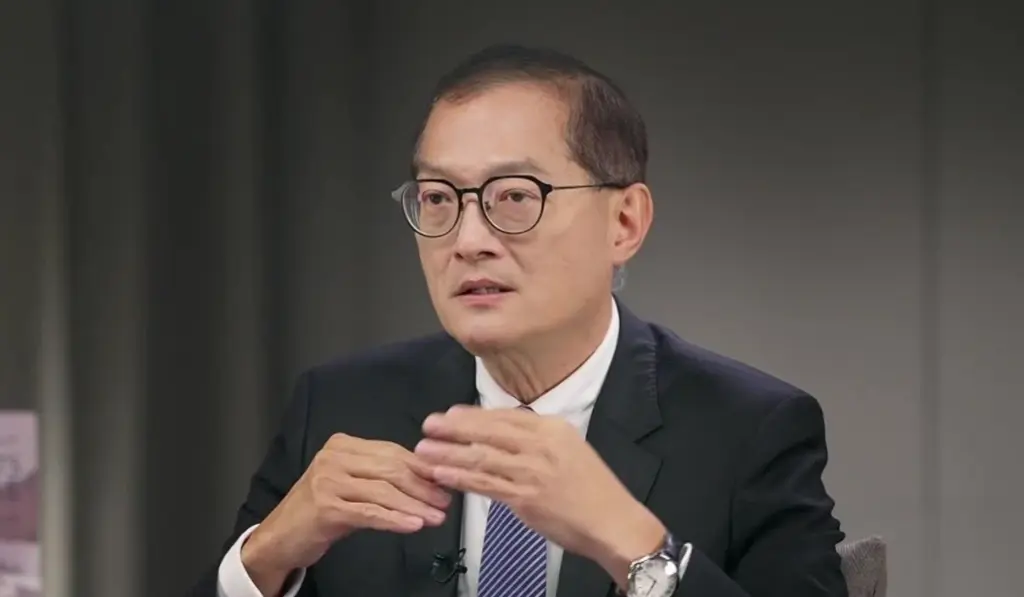 盧寵茂：急症室總體人數減少逾一成 輪候看診時間縮減