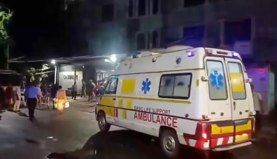 印度一醫院今晨發生火災造成至少10名患者死亡