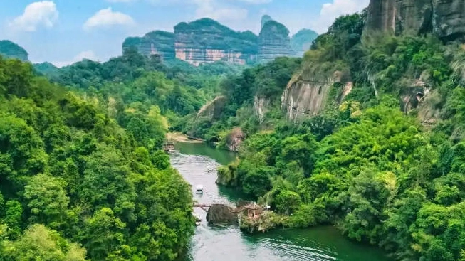 「成為中國人」 他們首站為何選廣東？