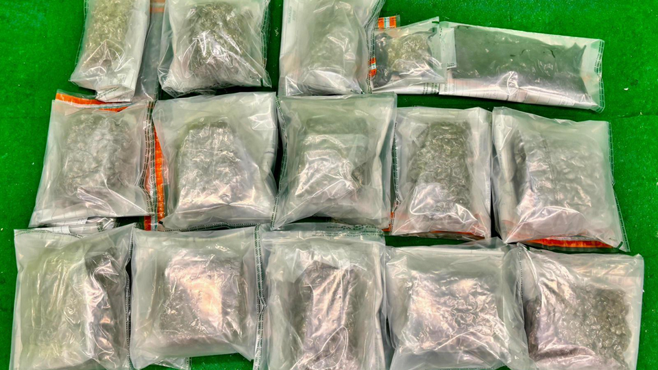 海關機場檢值87萬元大麻花 拘捕29歲男旅客