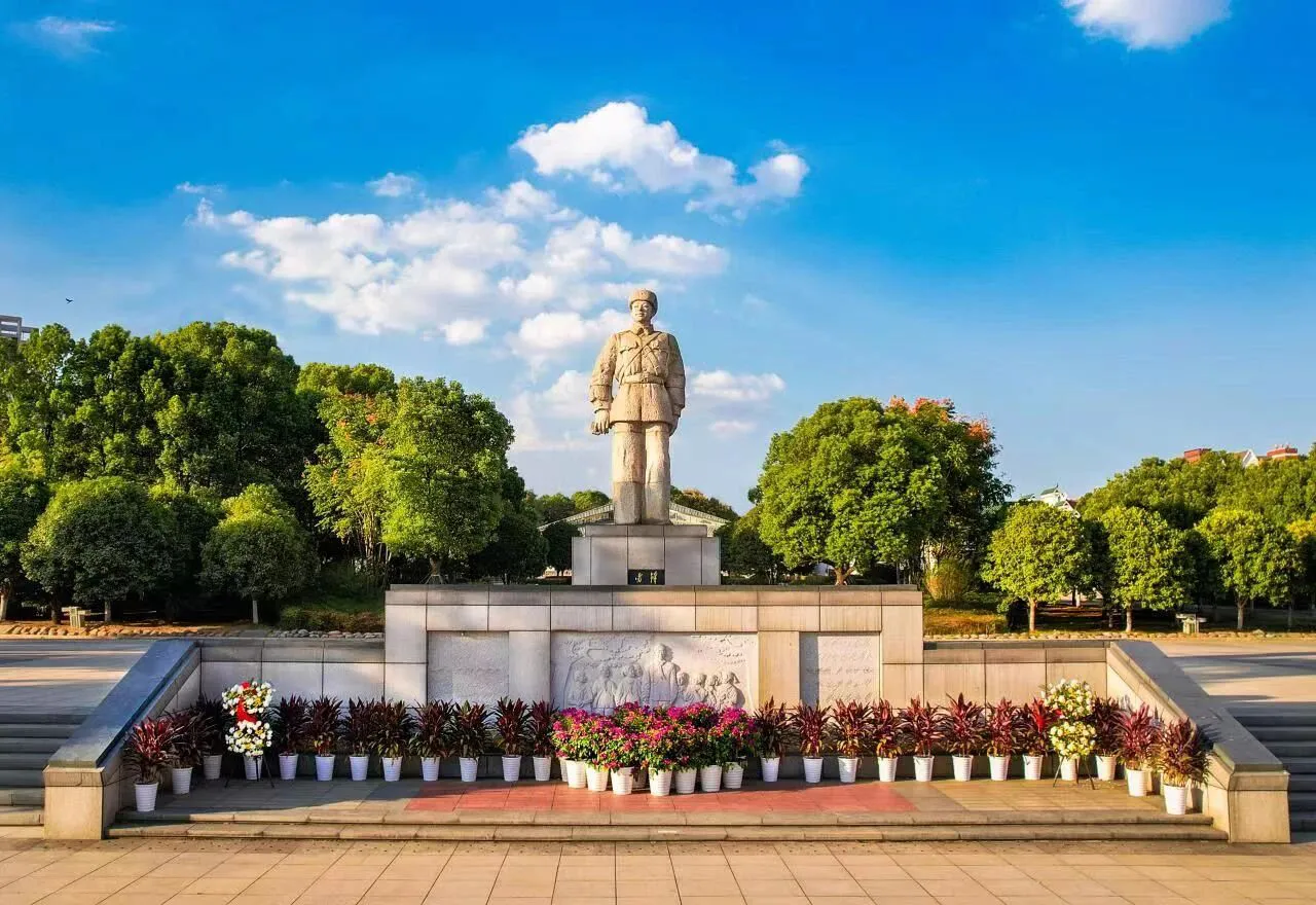 2026雷鋒精神論壇在長沙望城區舉辦 守護港澳菜籃子團隊被命名為第六批湖南省崗位學雷鋒標兵